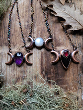 Carica l'immagine nel visualizzatore di Gallery, Ecate Trivia