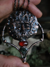 Carica l'immagine nel visualizzatore di Gallery, Ade