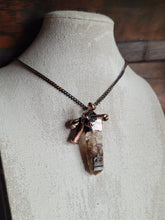 Carica l'immagine nel visualizzatore di Gallery, Terra