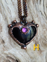 Carica l'immagine nel visualizzatore di Gallery, Cuore di Strega 🖤