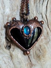 Carica l'immagine nel visualizzatore di Gallery, Cuore di Strega 🖤
