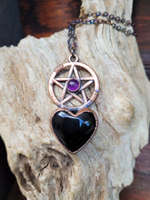 Carica l'immagine nel visualizzatore di Gallery, Cuore di Strega pentacolo 🖤
