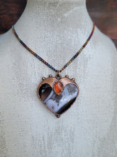 Carica l'immagine nel visualizzatore di Gallery, Cuore di Terra