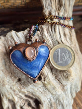 Carica l'immagine nel visualizzatore di Gallery, Love Dumortierite e Adularia pesca