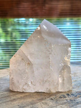 Carica l'immagine nel visualizzatore di Gallery, Quarzo ialino
