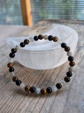 Carica l'immagine nel visualizzatore di Gallery, Bracciale Uomo Elastico in Pietre Naturali 6mm - Eleganza e Stile