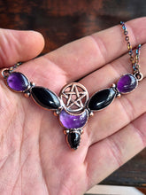 Carica l'immagine nel visualizzatore di Gallery, Amuleto protezione