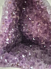 Carica l'immagine nel visualizzatore di Gallery, L'Anima dello Spazio: Geode di Agata e Ametista dal Brasile