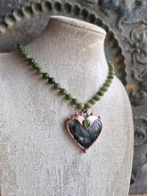 Carica l'immagine nel visualizzatore di Gallery, Cuore di Bosco: Il Canto Segreto dell’Anima Verde