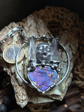 Carica l'immagine nel visualizzatore di Gallery, Emergere: Il portale della Manifestazione