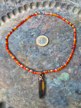 Carica l'immagine nel visualizzatore di Gallery, Forza del Sole: Collana in Corniola e Raro Quarzo Citrino dello Zambia