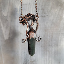 Carica l'immagine nel visualizzatore di Gallery, Yggdrasill con Avventurina ed Adularia