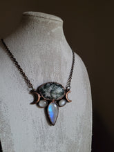 Carica l'immagine nel visualizzatore di Gallery, Winter Forest