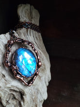 Carica l&#39;immagine nel visualizzatore di Gallery, Portale Labradorite blu
