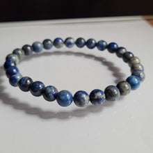 Carica l&#39;immagine nel visualizzatore di Gallery, Bracciale elastico perle 6 mm
