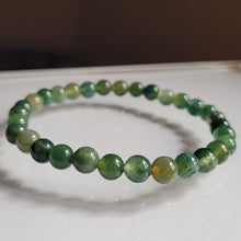 Carica l&#39;immagine nel visualizzatore di Gallery, Bracciale elastico perle 6 mm
