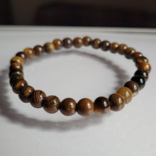 Carica l&#39;immagine nel visualizzatore di Gallery, Bracciale elastico perle 6 mm
