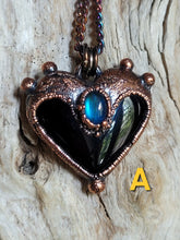 Carica l&#39;immagine nel visualizzatore di Gallery, Cuore di Strega 🖤
