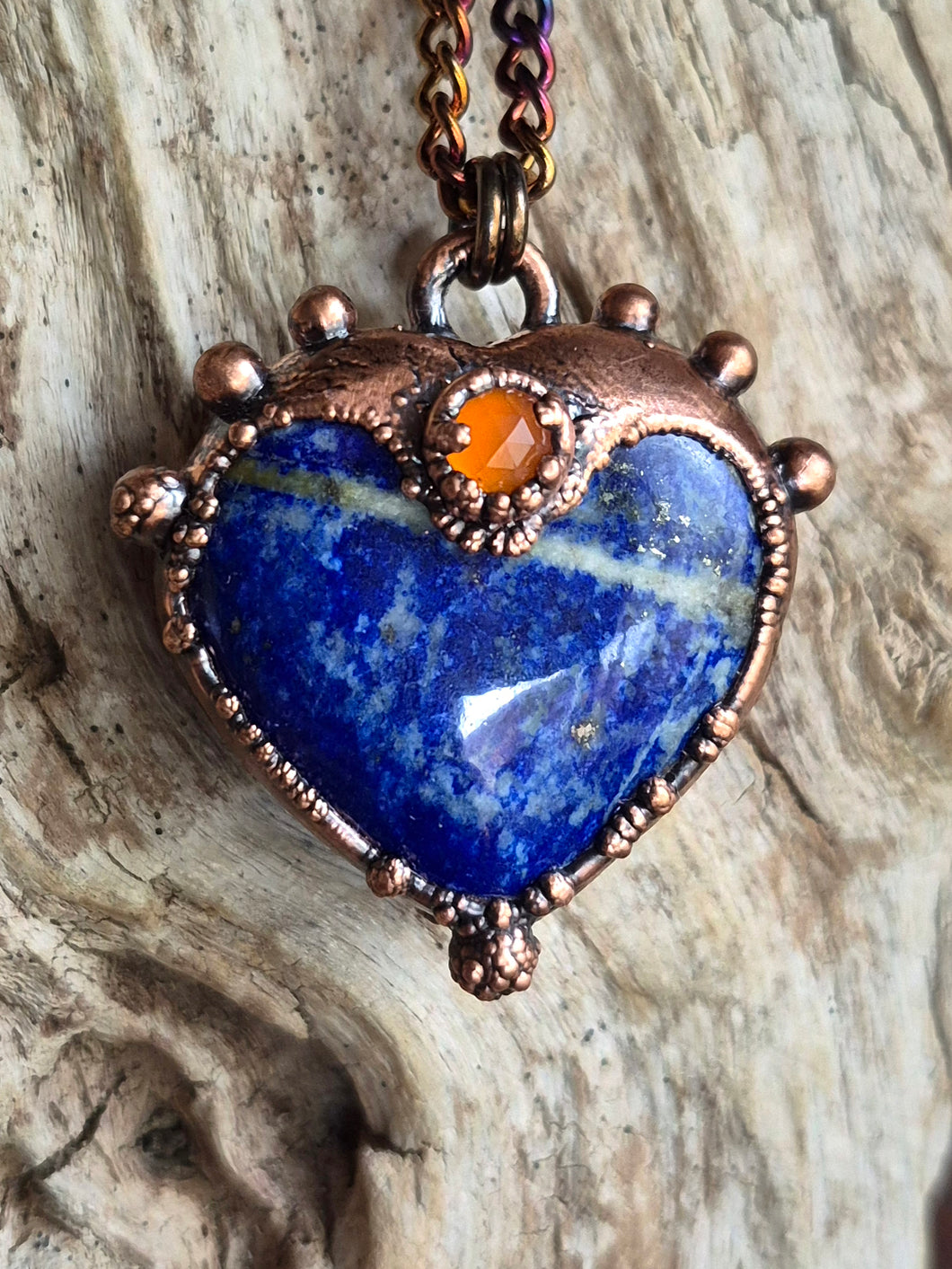 Love Lapislazzuli e corniola