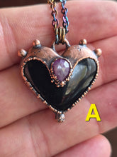 Carica l'immagine nel visualizzatore di Gallery, Cuore di Strega 🖤
