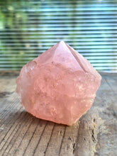 Carica l'immagine nel visualizzatore di Gallery, Quarzo rosa
