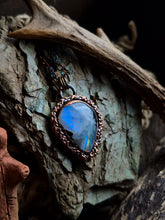 Carica l'immagine nel visualizzatore di Gallery, Destiny Labradorite bianca
