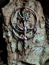 Carica l'immagine nel visualizzatore di Gallery, FOREST WITCH: Il Sigillo dell'Anima Selvatica
