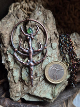 Carica l'immagine nel visualizzatore di Gallery, FOREST WITCH: Il Sigillo dell'Anima Selvatica
