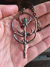 Carica l'immagine nel visualizzatore di Gallery, FOREST WITCH: Il Sigillo dell'Anima Selvatica
