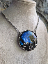 Carica l'immagine nel visualizzatore di Gallery, Incantesimo Blu
