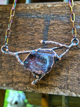 Carica l'immagine nel visualizzatore di Gallery, Driade, il tuo giardino interiore — Collana artigianale in Lodolite e Rame
